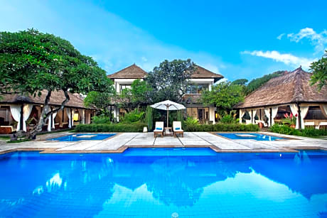 Villa Pantai Karang