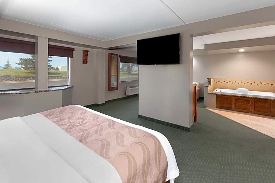 Baymont by Wyndham Jamestown Conference Center & Water Park