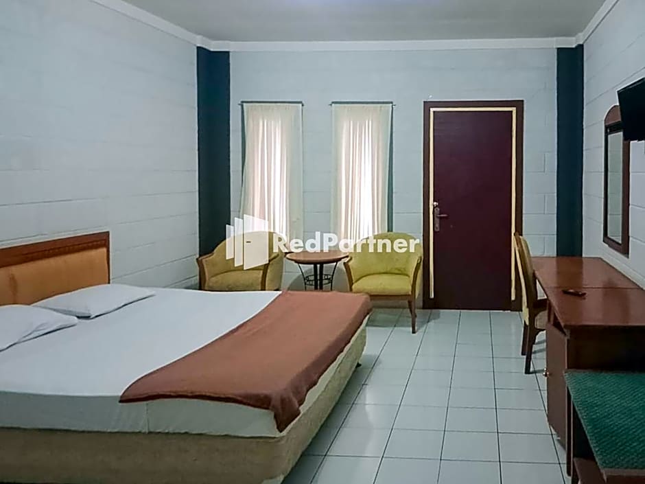 Kampung Resort Pertiwi by Reddoorz – Cisarua, PA