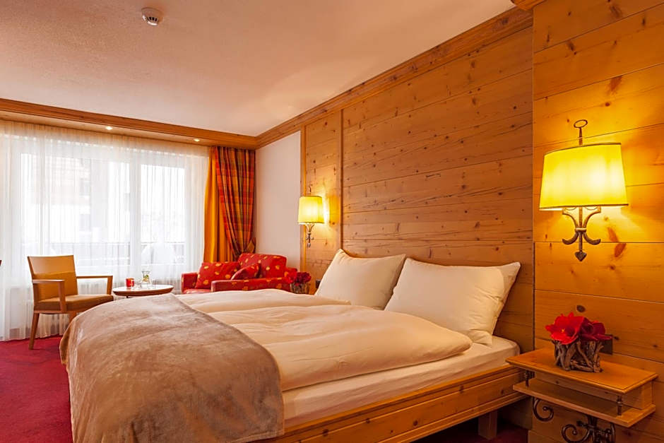 Hotel Holiday