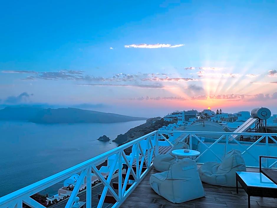 Maryloujohn Villas Oia
