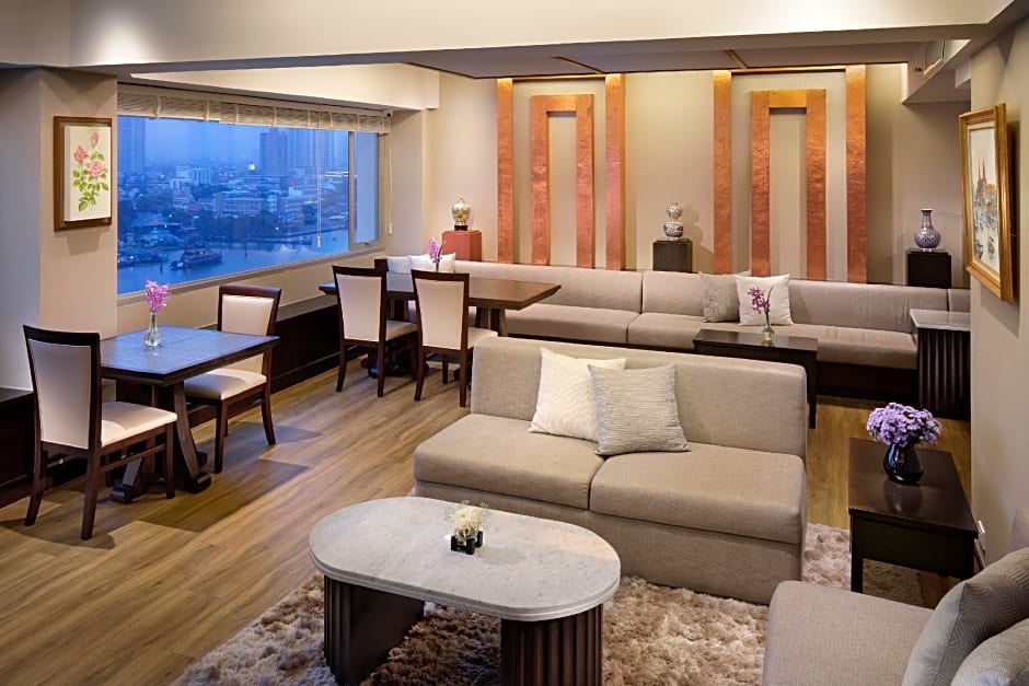 Ramada Plaza by Wyndham Bangkok Menam Riverside