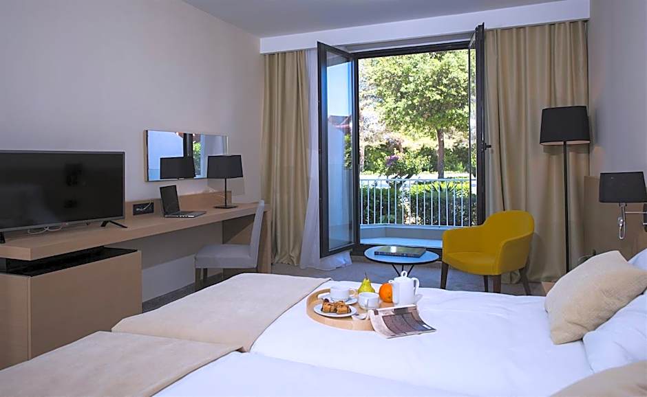 Photo 1 of 5 of Comfort Double Room with Balcony
