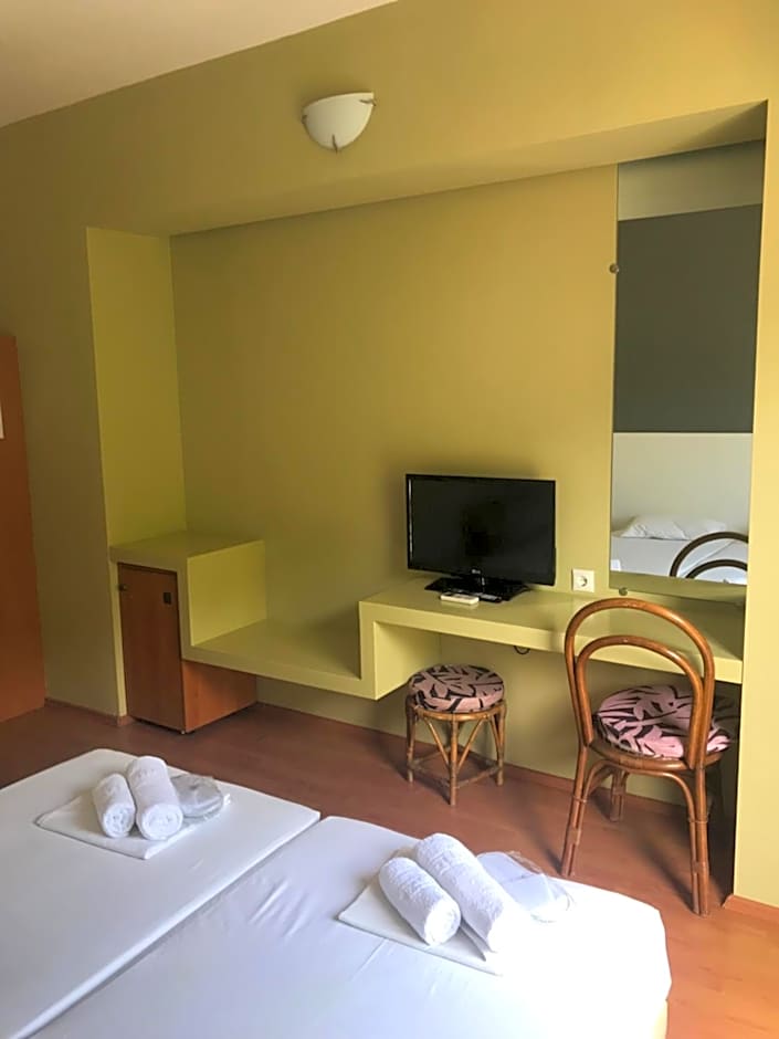 Annema Hotel and Restaurant