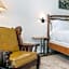 Camp Nelson Lodge Room 6