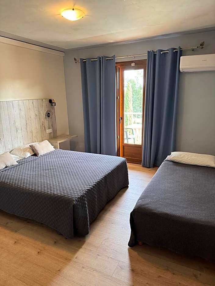 Hotel Cyrnea