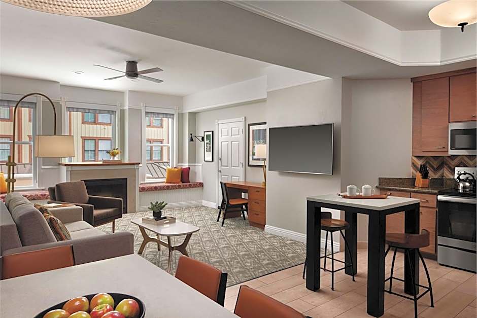 Marriott's Summit Watch