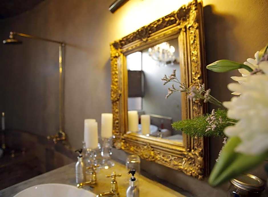 Liedjiesbos Urban Olive Farm Accommodation
