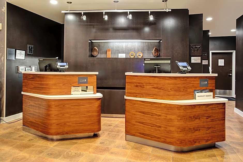 Courtyard by Marriott Dallas Flower Mound