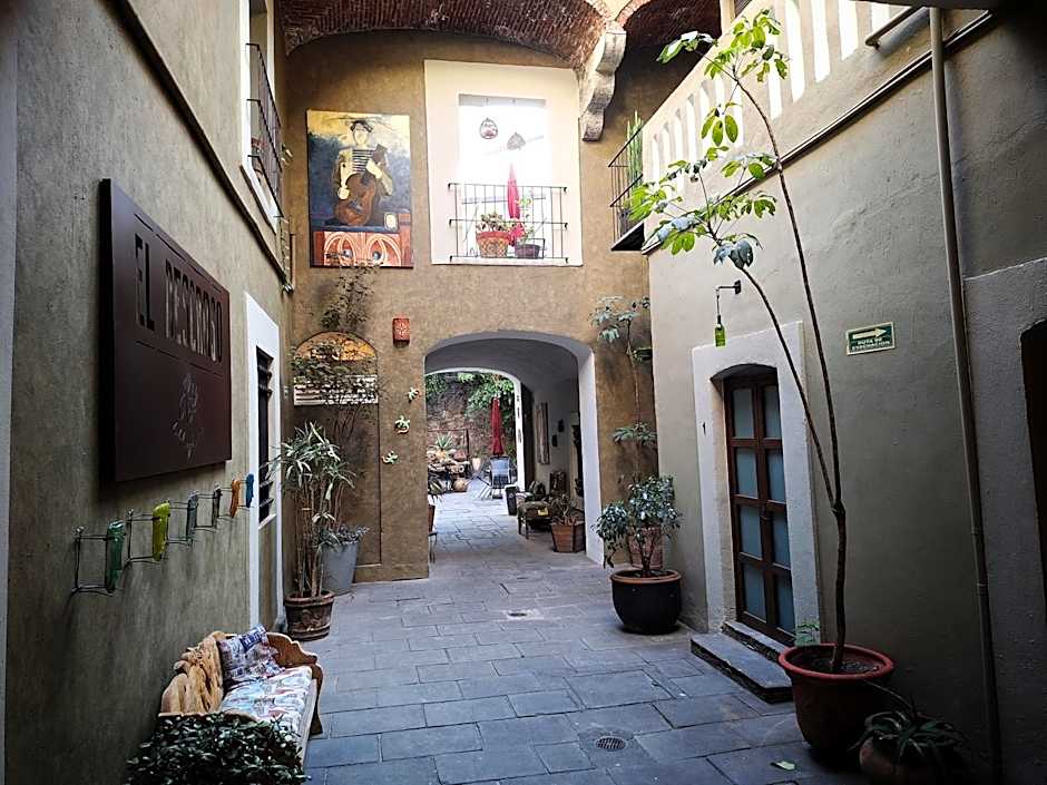 Hotel el Descanso