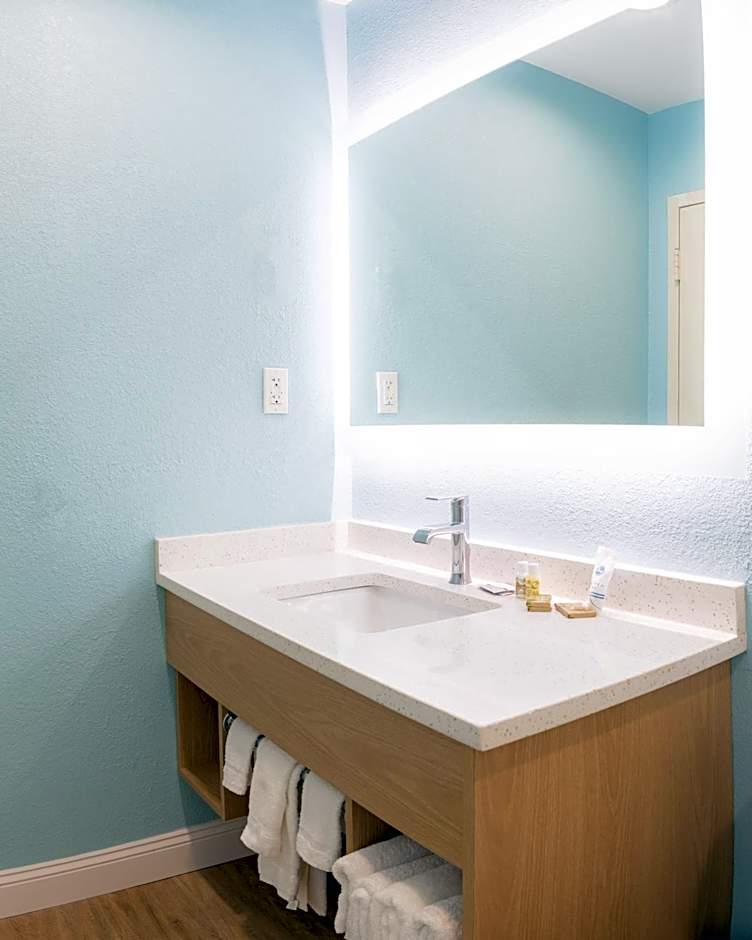 Dunes Inn & Suites - Tybee Island