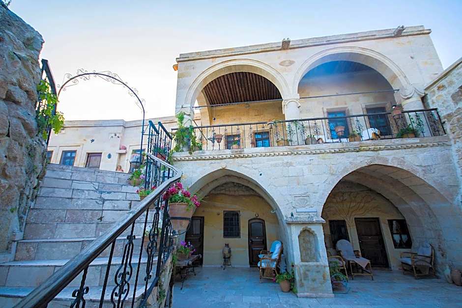 Assiana Cave Hotel