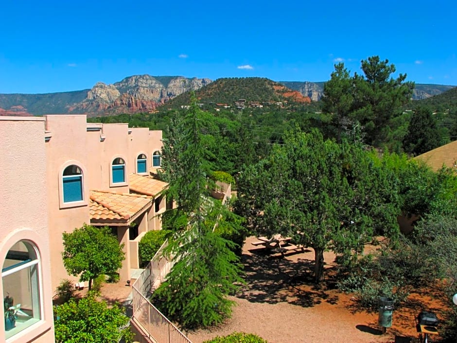 Sedona Springs Resort by VRI Resorts