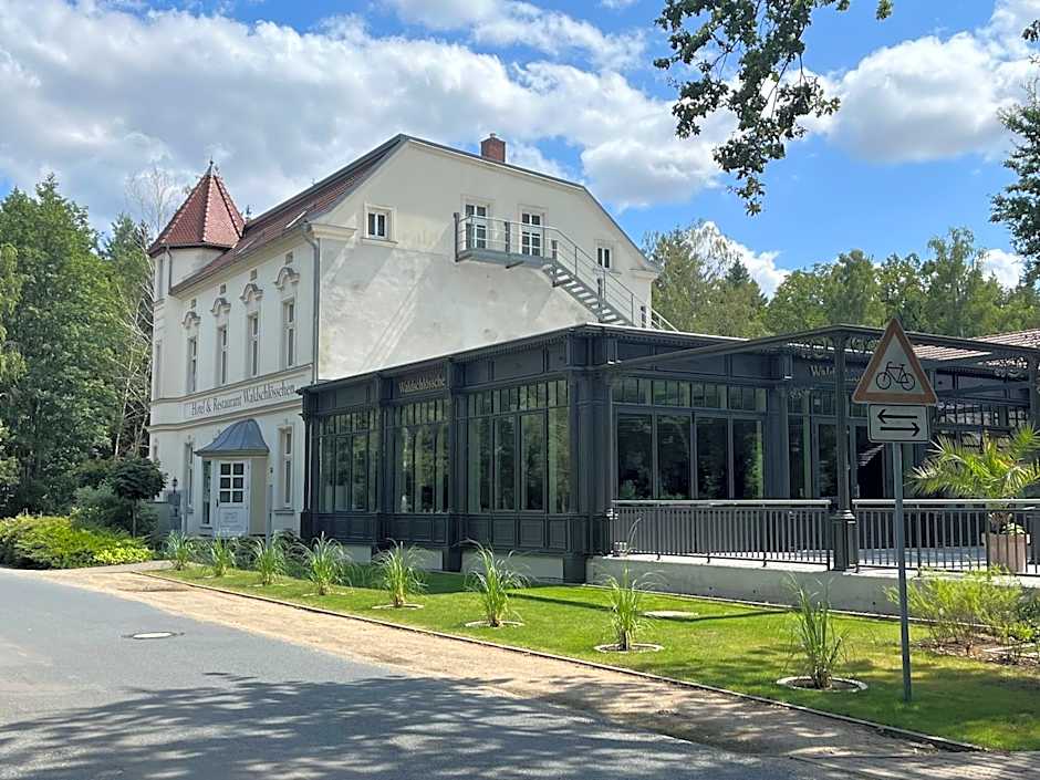 Hotel & Restaurant Waldschlosschen