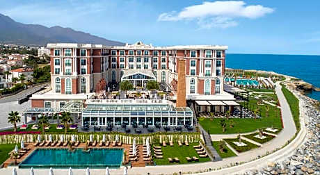 Kaya Palazzo Resort & Casino