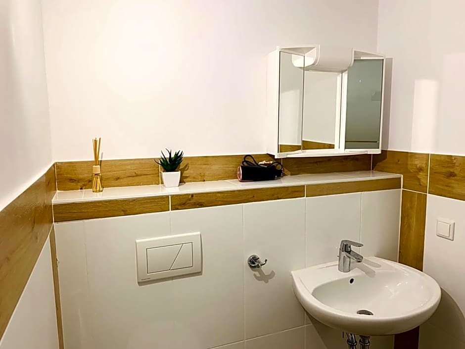 HR RoomS