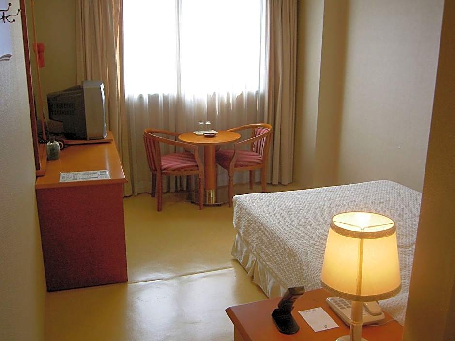 Central Hotel
