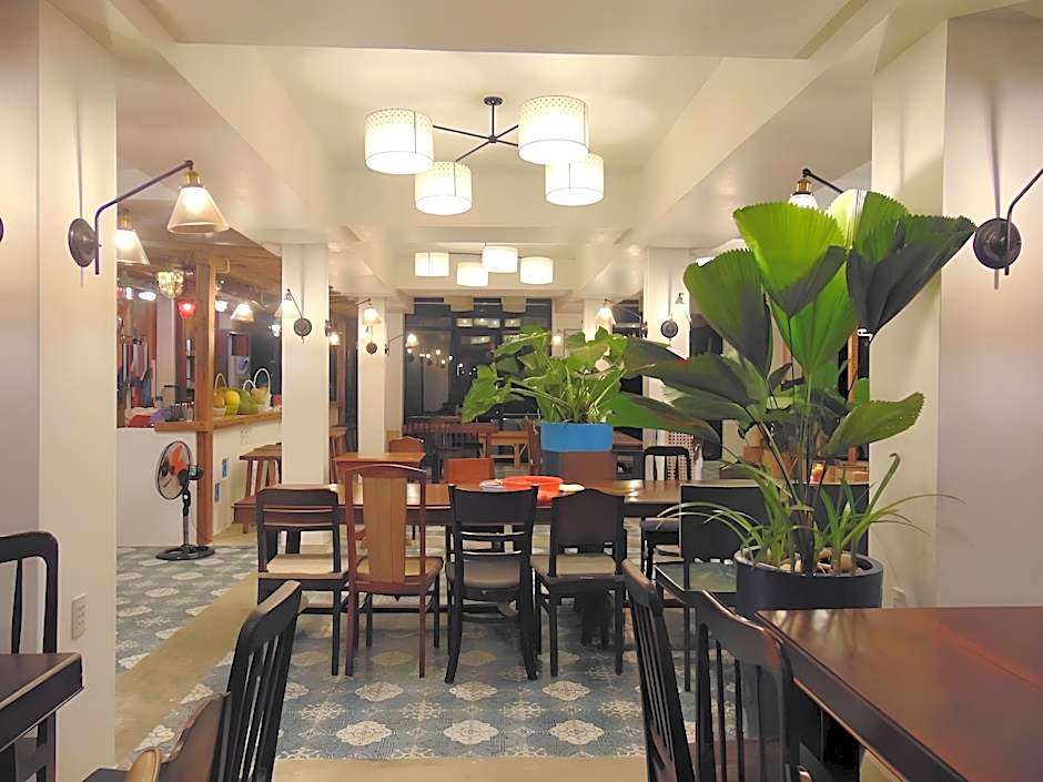 Hotel De Condor