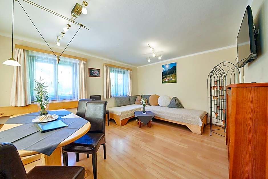 Am Zwölferkogel Appartements