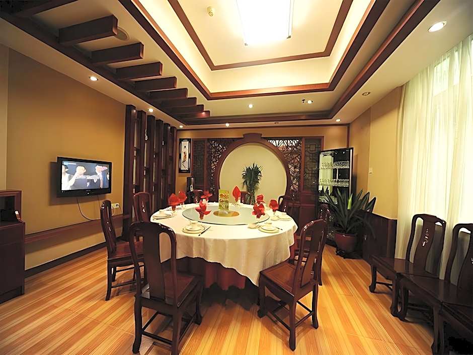 Junshan Hotel