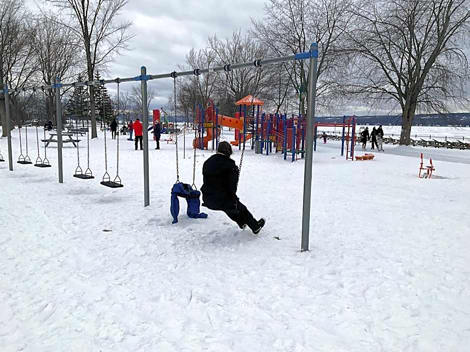 Magog Waterfront Studio 106