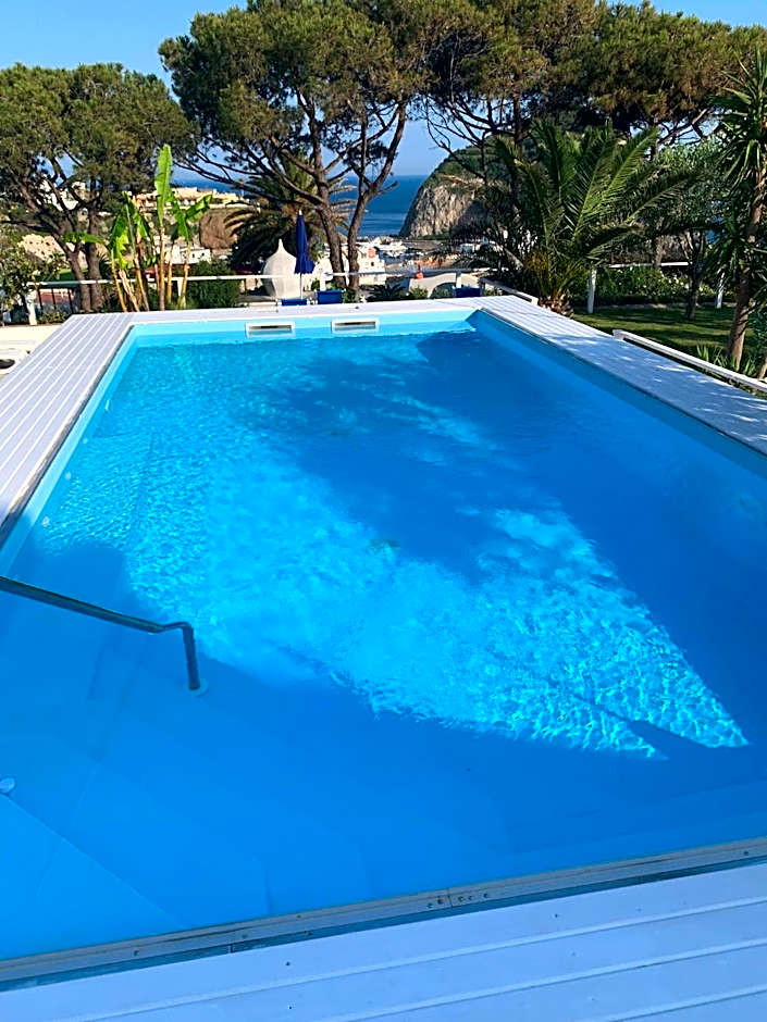 Hotel Casa Adolfo Ischia