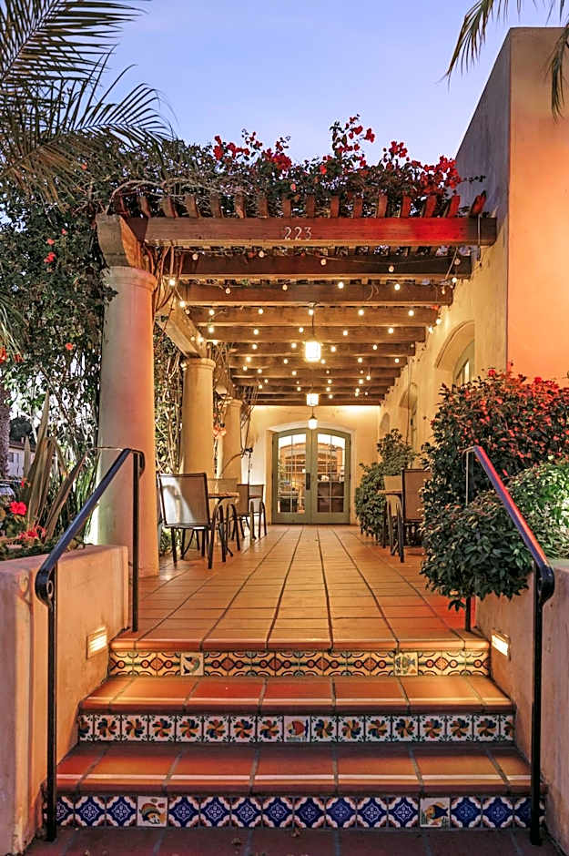 Brisas Del Mar Inn at the Beach