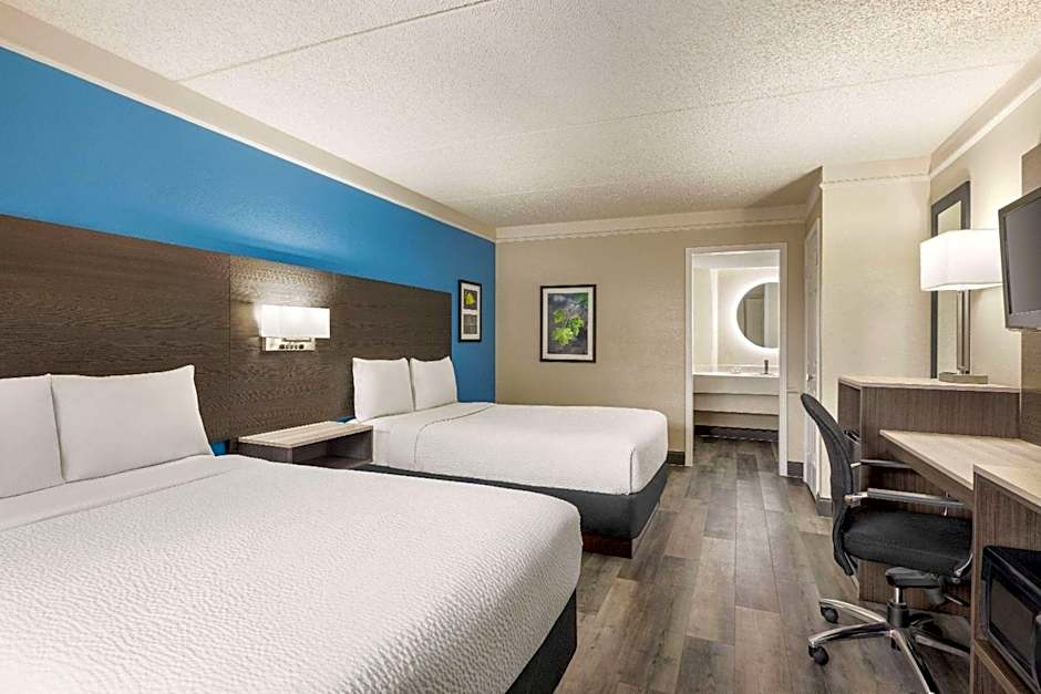 La Quinta Inn San Antonio I-35 N at Toepperwein