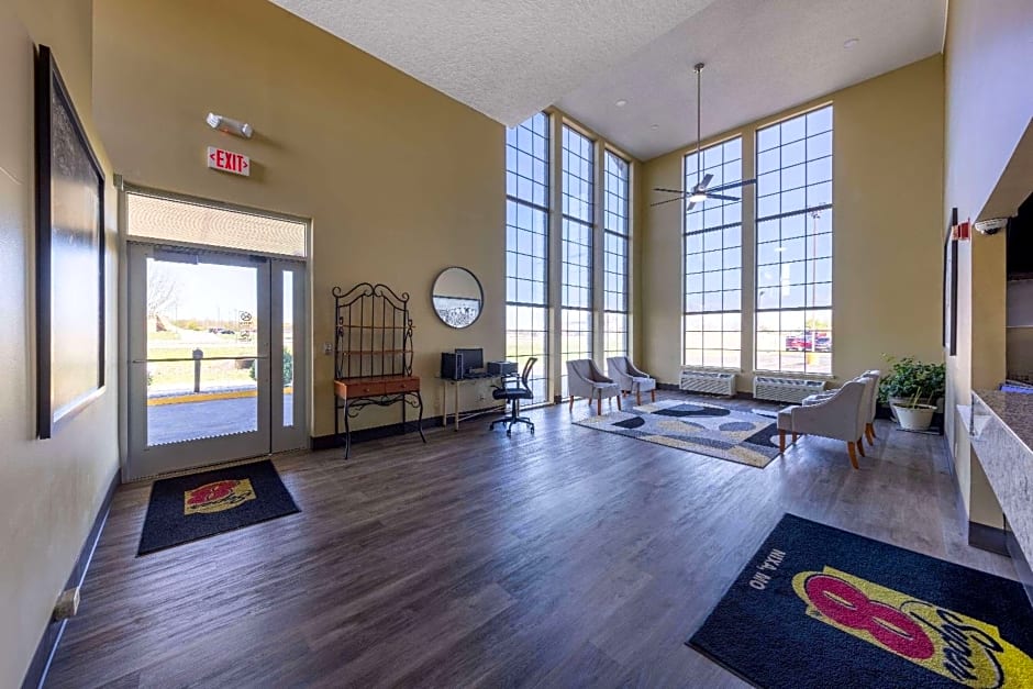 Super 8 by Wyndham Nixa/Springfield Area
