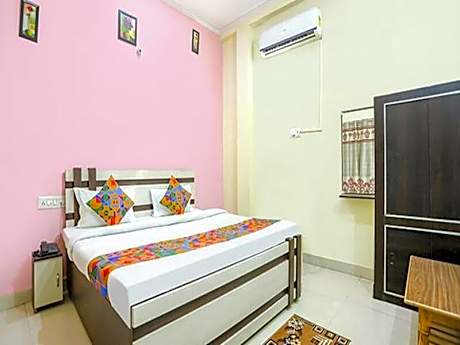 FabExpress Maa Vaishno Palace