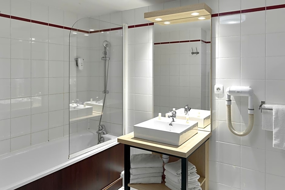 Comfort Aparthotel Versailles, St Cyr l'Ecole