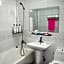 Hotel Bom Gunsan