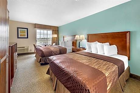 2 Queen Beds Non-Smoking Microwave And Refrigerator Wi-Fi Full Breakfast