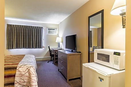King Room - Non-Smoking