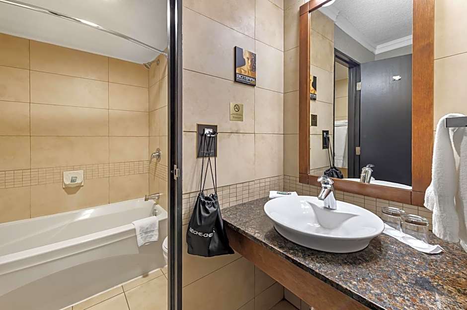 Best Western Plus Hotel Universel Drummondville