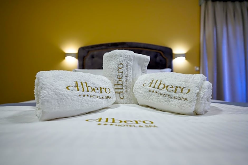 Álbero Hotel