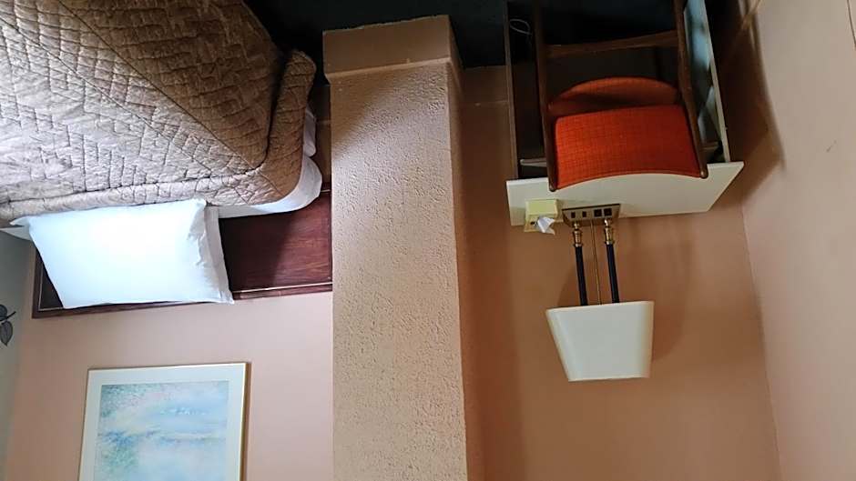 A Voyageur's Guest House