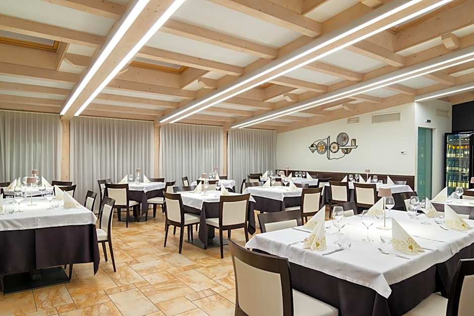 Hotel Ristorante Alla Nave