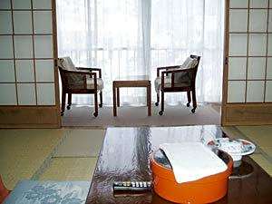Semi Onsen Kishirou