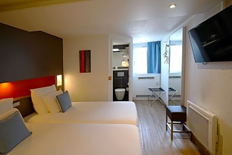 Premium Twin Room