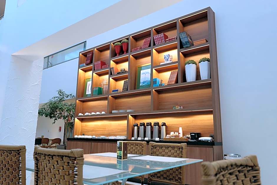 Oasis Tower Hotel