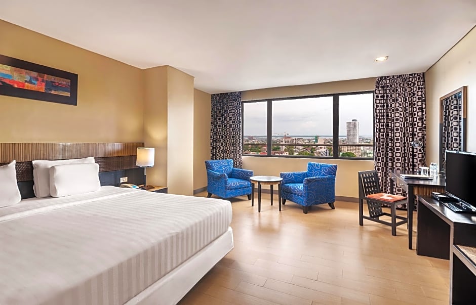 Summit Circle Cebu - Quarantine Hotel