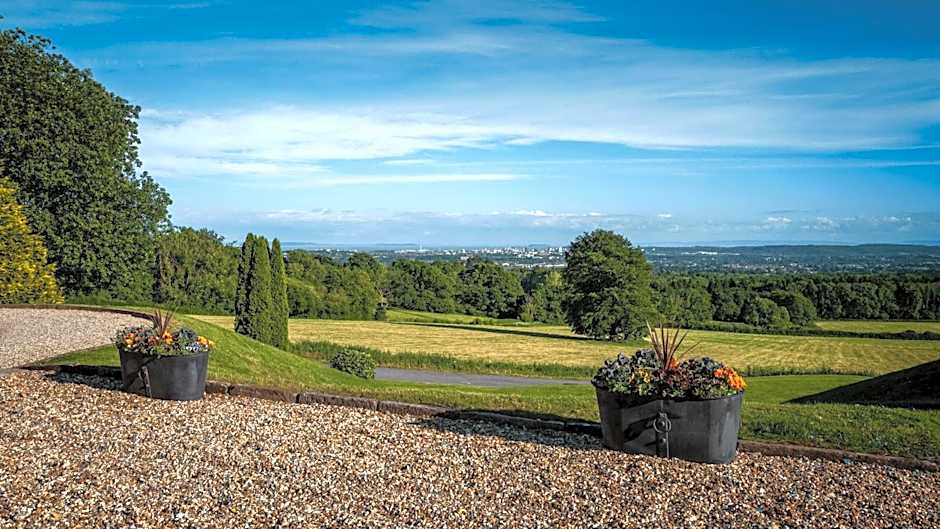 New House Country Hotel