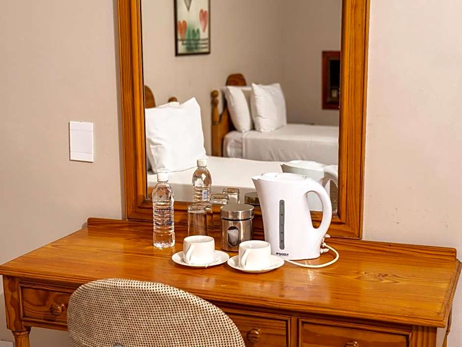 Ngwenya City Hotel