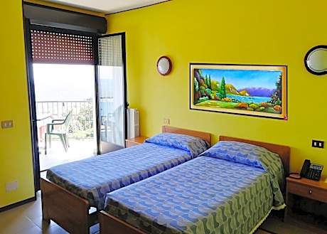 Twin Room with Balcony