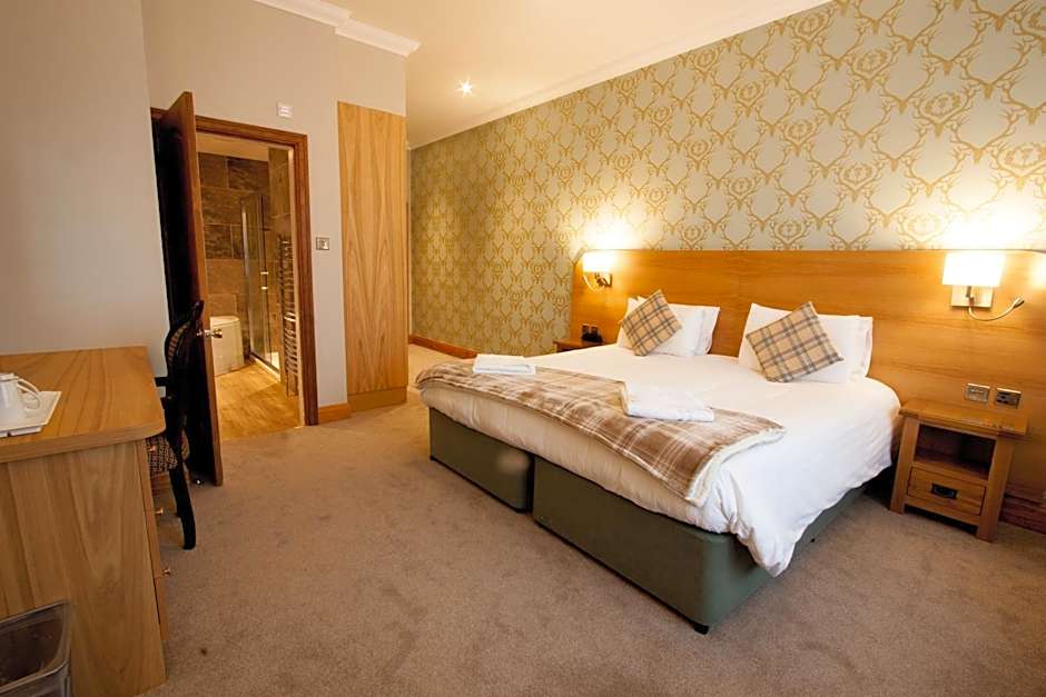 Duke Of Gordon Hotel