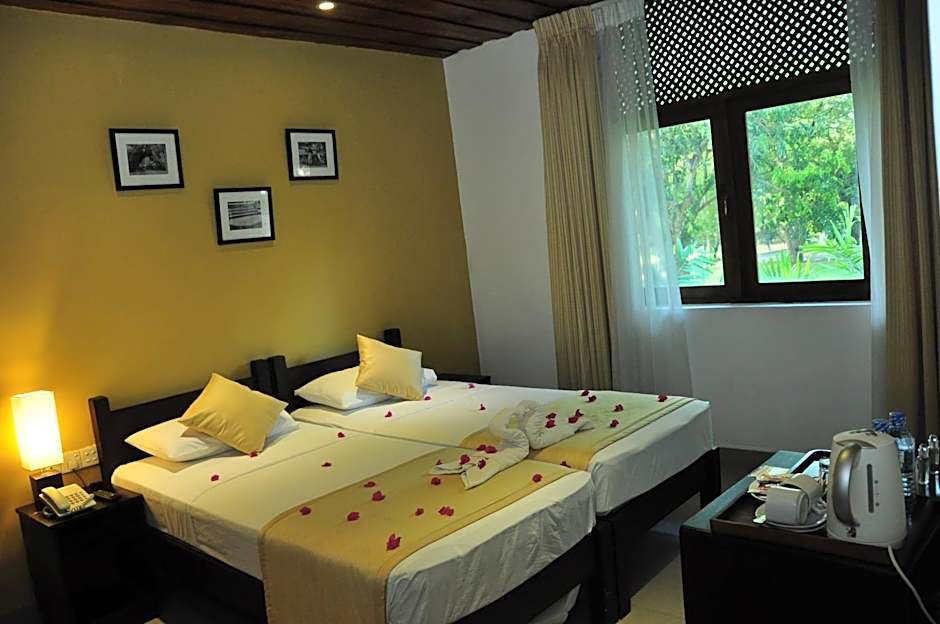 The Lakeside at Nuwarawewa