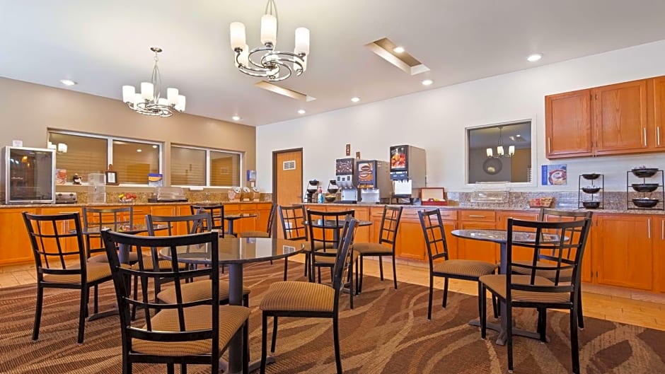 Best Western Firestone Inn & Suites