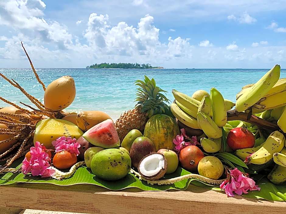 Thari Fushi Luxury Maldives -All Excursions Included -