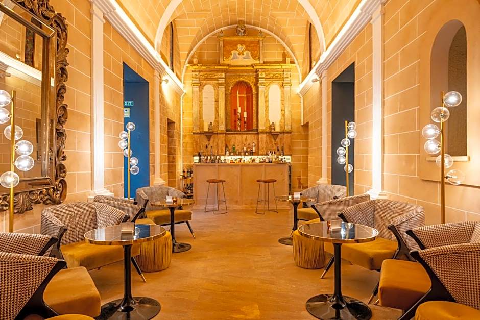Hotel Creu de Tau Art&Spa-Adults only
